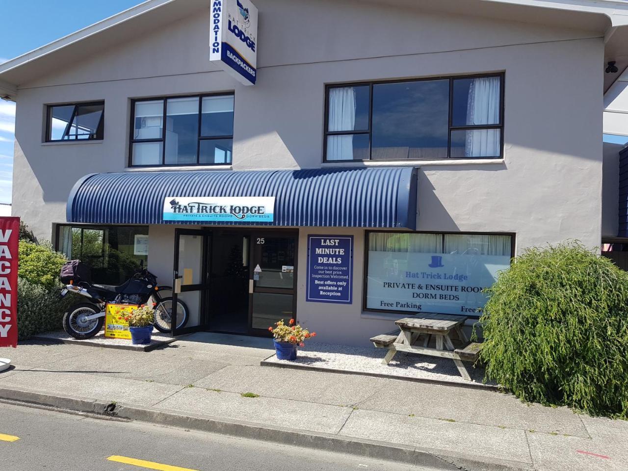 Hat Trick Lodge Motueka Eksteriør billede